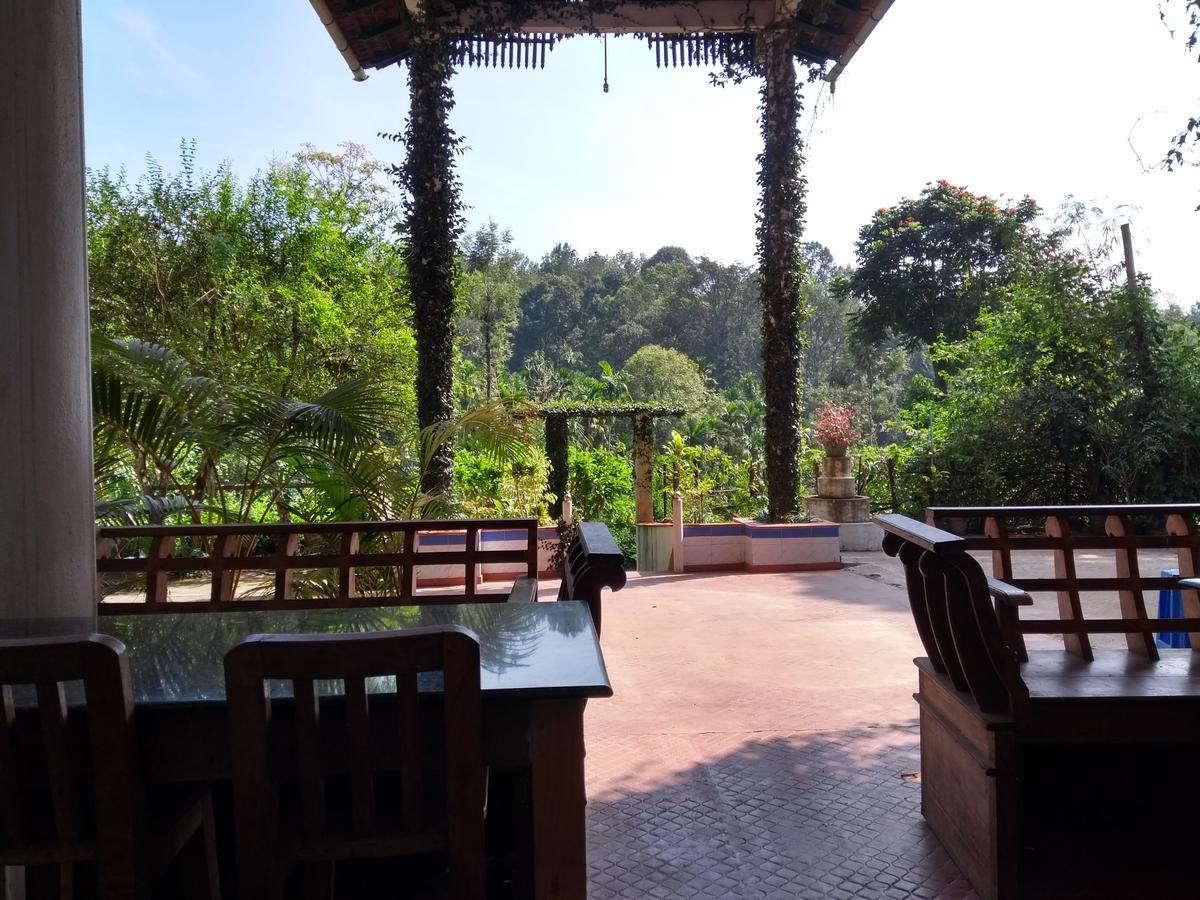 Coorg 4 C'S Little Paradise Madikeri Esterno foto